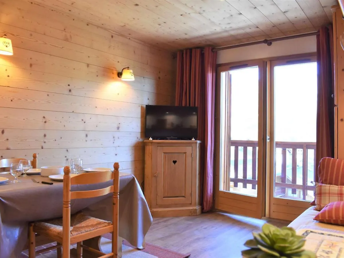 Apartment Appartement 2 Pieces Avec Balcon A Meribel, Proche Commerces Et Pistes - Fr-1-180-86